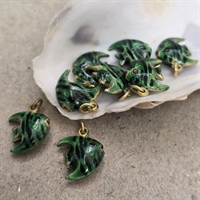 mørkegrøn-sorte striber-slørhale-fisk-sølv-emaljeret-charms-vintage-smykke